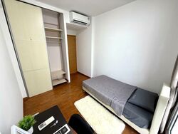 The Lakeshore (D22), Condominium #560998111